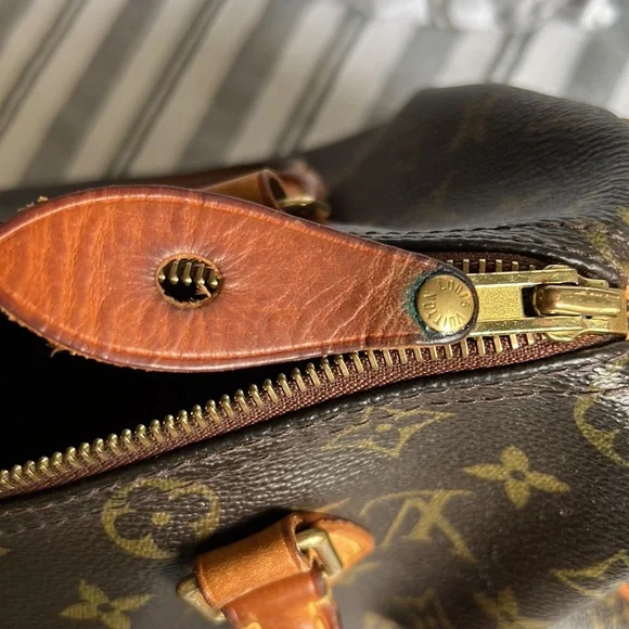 Louis Vuitton Speedy 25 - Picture 12 of 17